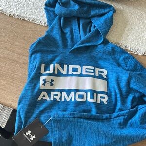 Under armour hoodie tshirt